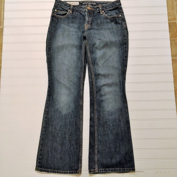 Banana Republic contoured boot cut jeans - Picture 2 of 7
